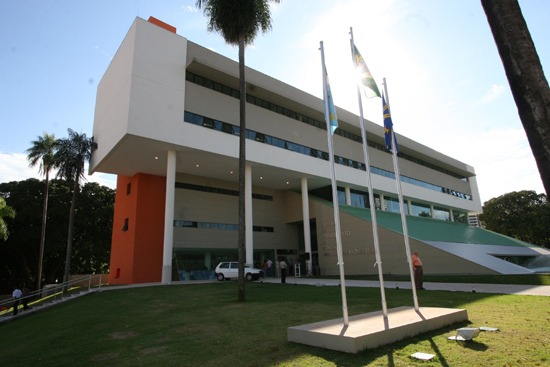 Pedido de devolução de taxa do lixo começa nesta terça-feira Central de Atendimento ao Cidadão da Prefeitura de Campo Grande - Foto: Divulgação