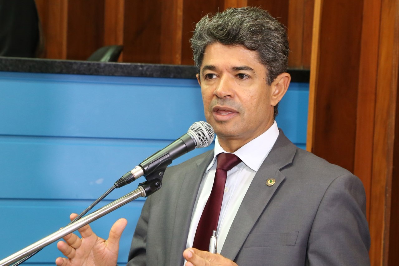 Deputado Rinaldo Modesto permanece como líder do governo em 2018