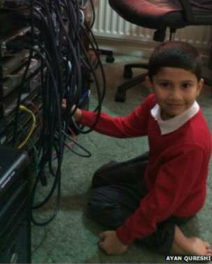 Ayan criou sua própria rede de computação