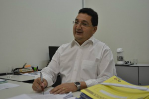 Coodenador da Guarda Municipal, Valério Azambuja, afirma que autorização para uso de armas traz novas perspectivas à entidade. (Foto: Renan Nucci)