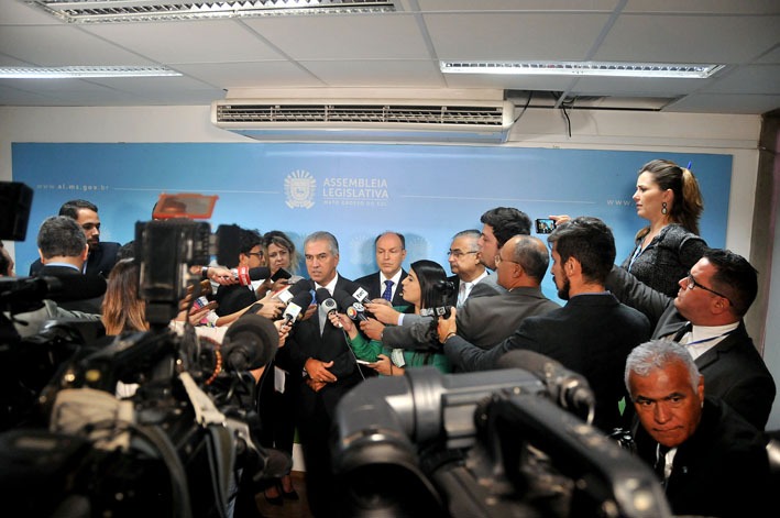 Azambuja reforçou que a relação entre o Executivo e o Legislativo tem sido colaborativa - Foto: Valdenir Rezende 