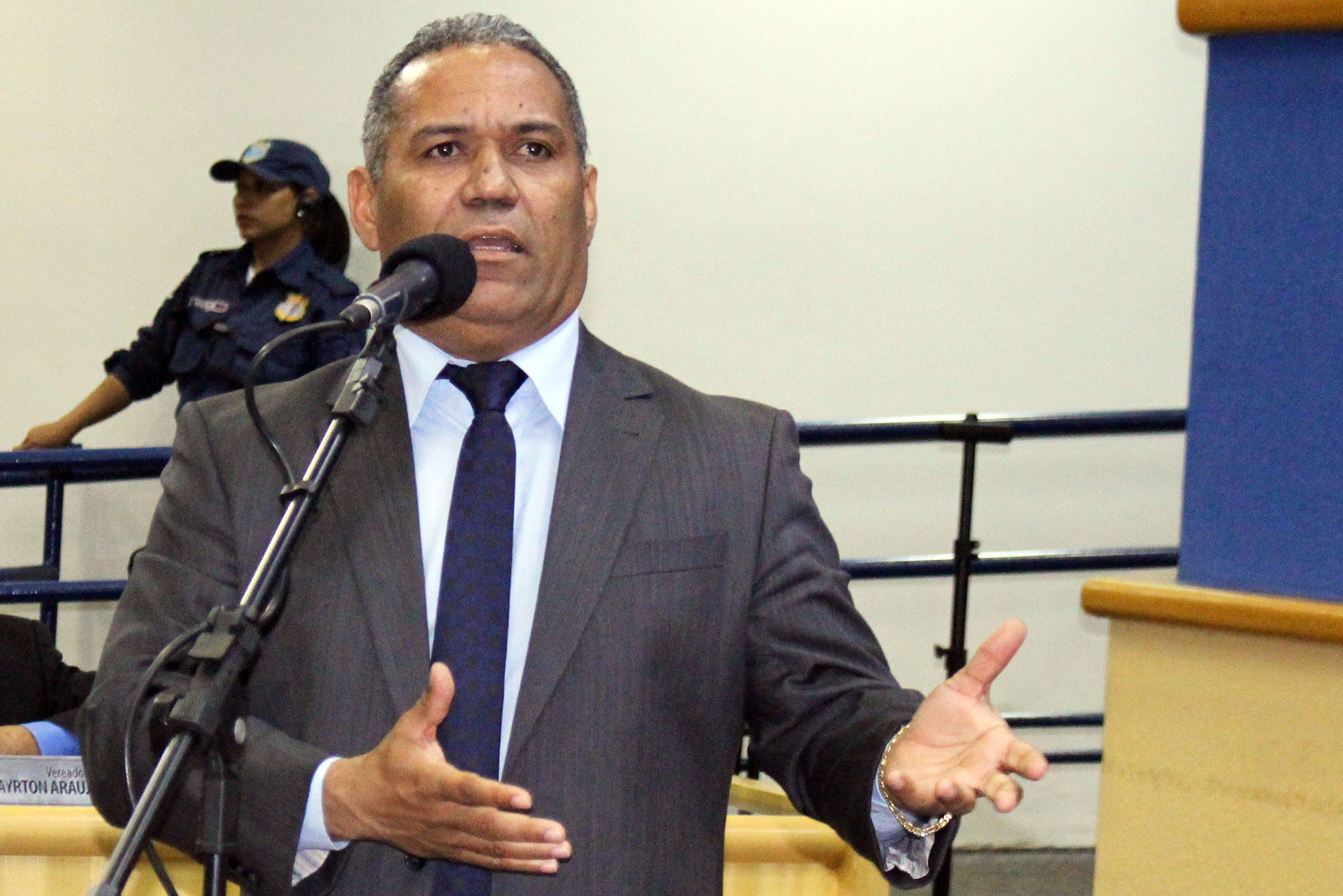 'Só uma CPI pode descobrir o fundo do buraco na Santa Casa’, aponta vereador 'Só uma CPI pode descobrir o fundo do buraco na Santa Casa’, aponta vereador