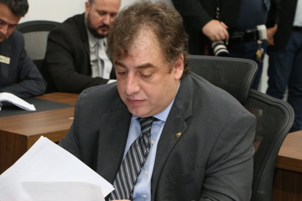Neno Razuk segue presidindo uma das comissões permanentes da Casa Neno Razuk segue presidindo uma das comissões permanentes da Casa
