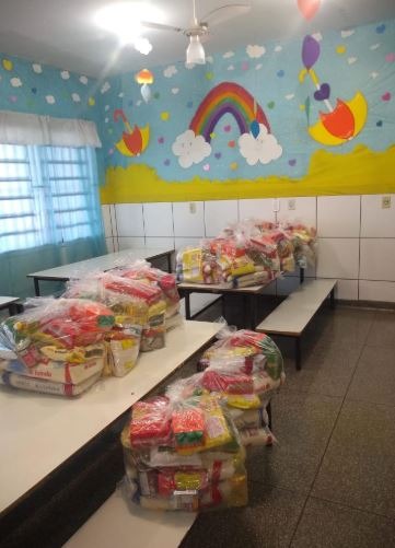 Com recomendação do MP, Dourados dá continuidade à distribuição dos kits merenda