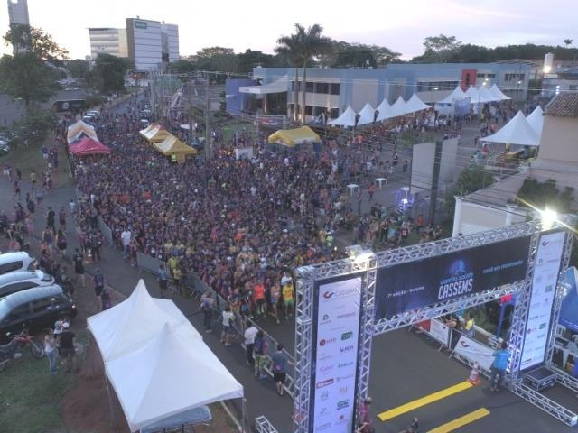 Concentração para largada da Corrida Cassems do ano passado. Divulgação