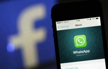 WhatsApp pode passar a compartilhar dados do usuário com Facebook Bloomberg
