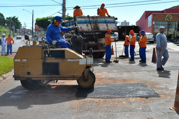 Em duas semanas, Prefeitura tapa mais de 5 mil buracos na Capital Em duas semanas, Prefeitura tapa mais de 5 mil buracos na Capital