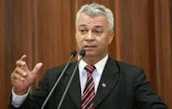 Projeto prevê uso de equipamentos de segurança pelos trabalhadores rurais Projeto prevê uso de equipamentos de segurança pelos trabalhadores rurais