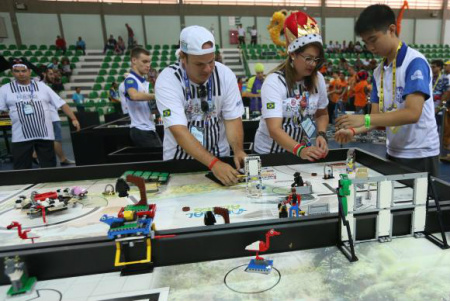 Torneio de Robótica reúne estudantes de todo o país em Brasília Valter Campanato/Agência Brasil