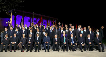 Líderes do G20 cedem aos EUA e recuam em acordo de livre comércio Governantes, ministros e dirigentes de bancos dos países do G20 reunidos em Baden Baden, Alemanha, incluindo o ministro da Fazenda, Henrique Meirelles, e o presidente do Banco Central do Brasil, Ian Goldfajn (Foto: Reuters)