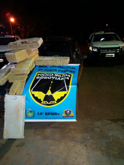 Traficantes abandonam veículo ao perceber fiscalização na rodovia MS-165 PRE/Divulgação