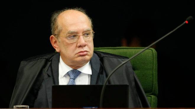 Decisão de Gilmar Mendes impede recolhimento de livro na Bienal do Rio Decisão de Gilmar Mendes impede recolhimento de livro na Bienal do Rio