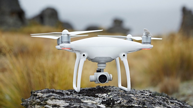 Utilização de drones pela PMA para fiscalizar grandes áreas é tema de projeto de lei Utilização de drones pela PMA para fiscalizar grandes áreas é tema de projeto de lei