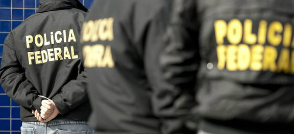 PF deflagra mais uma fase da Operação Lava Jato PF deflagra mais uma fase da Operação Lava Jato