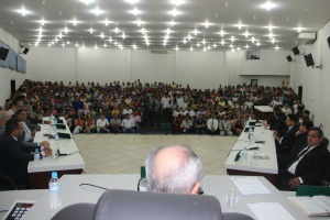 Suplentes querem cassação de mais 3 vereadores acusados de corrupção Câmara de Naviraí vai instalar mais uma Comissão Processante contra três vereadores acusados de corrupção (Foto: Naviraí Informa)