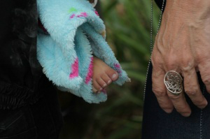 Polícia investiga causas da morte da criança. (Foto: Marcos Ermínio)