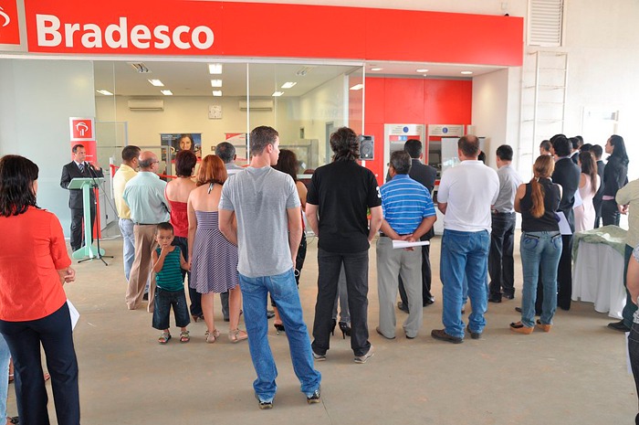 Demora excessiva no atendimento poderá culminar em multa ao Bradesco, diz Procon Divulgação/Procon