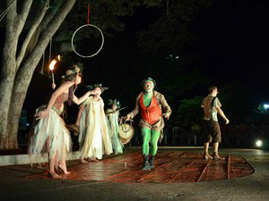 Apresentações são gratuitas e realizadas em locais públicos e teatros. Espetáculo Um Pé de Circo será apresentado na
Mostra (Foto: Larissa Pulchério/Divulgação)