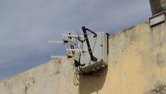 Senado aprova projeto que estabelece a instalação de bloqueadores de celular em prisões 