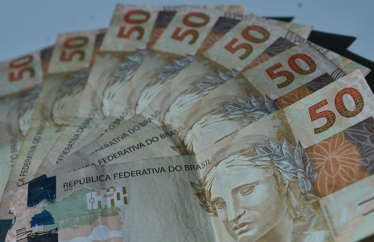 Comissão do Senado aprova Lei Orçamentária de 2020 Comissão do Senado aprova Lei Orçamentária de 2020