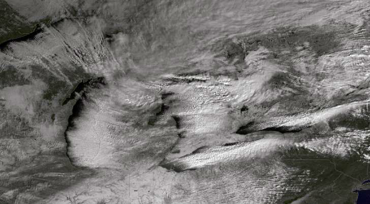 © Foto: NOAA/AFP Imagem da agência de meteorologia nacional americana (NOAA) mostra a região dos Grandes Lagos em 18 de novembro