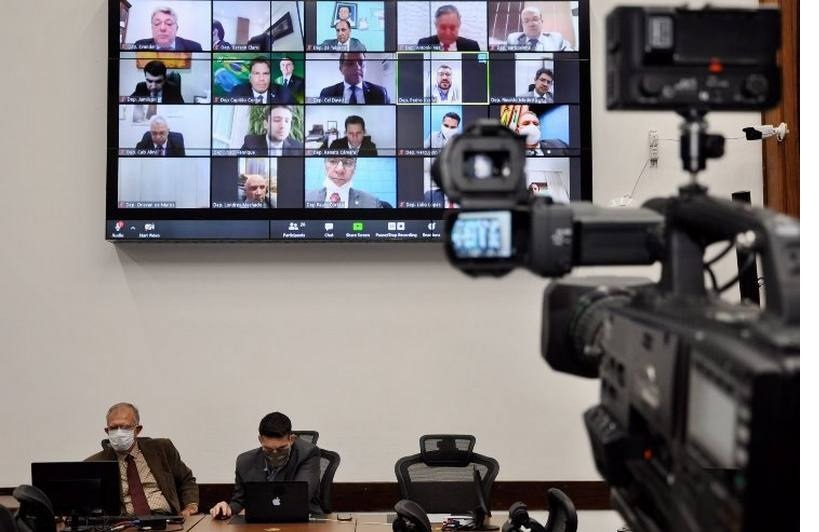 Com urgência, prorrogação de abono salarial é aprovada na assembleia Divulgação