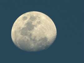 Ingleses fazem vaquinha para mandar robô à Lua até 2024 © Getty Images / Matt Cardy Lua: Lunar Mission One quer levar ao solo lunar um robô capaz de recolher e analisar material