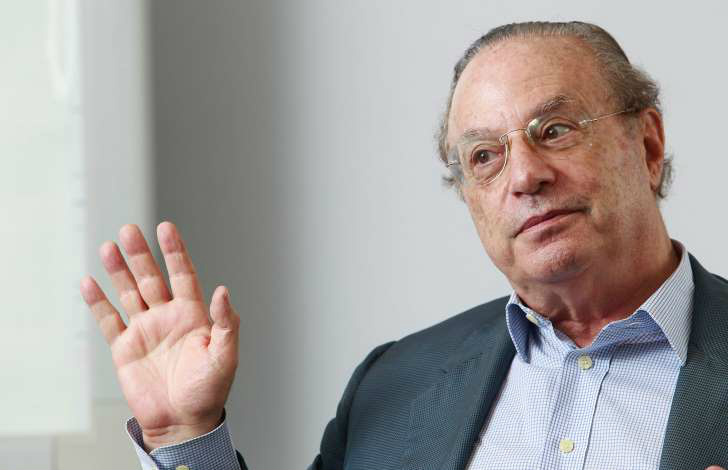 Maluf é condenado a indenizar Alckmin por danos morais © Foto: Tiago Queiroz/DPA/Corbis Em nota publicada em jornais, ex-governador criticou tucano por ter enviado promotor ao exterior para investigar contas bancárias.