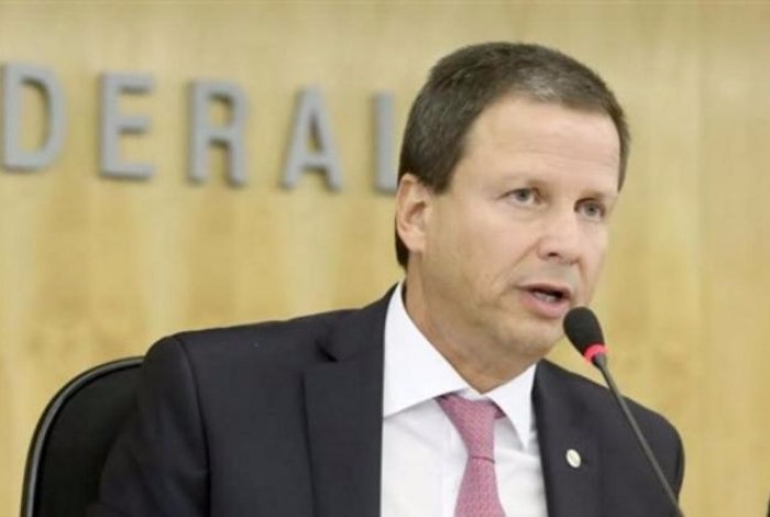 Presidente da OAB fala em apresentar novo pedido de impeachment contra Temer Presidente da OAB, Claudio Lamachia afirma que Ordem pode protocolar ou aditar pedido de impeachment
Divulgação