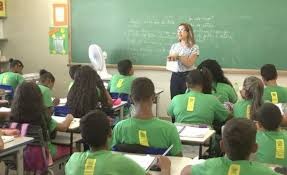 SED divulga lista de inscritos em seleção para professor temporário