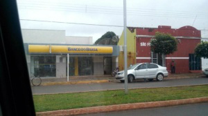 Leitor percebeu infração e registrou em foto (Foto: Direto das Ruas)