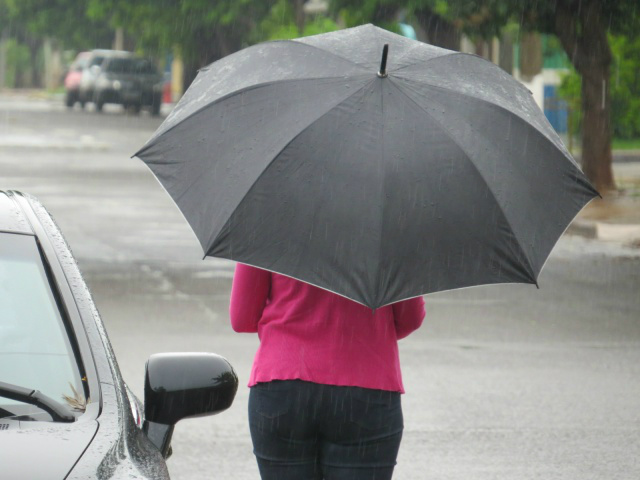 Em menos de 5h, chove metade da média de novembro Chuva deve continuar durante o final de semana, segundo a previsão do tempo - Foto: Adriano Moretto