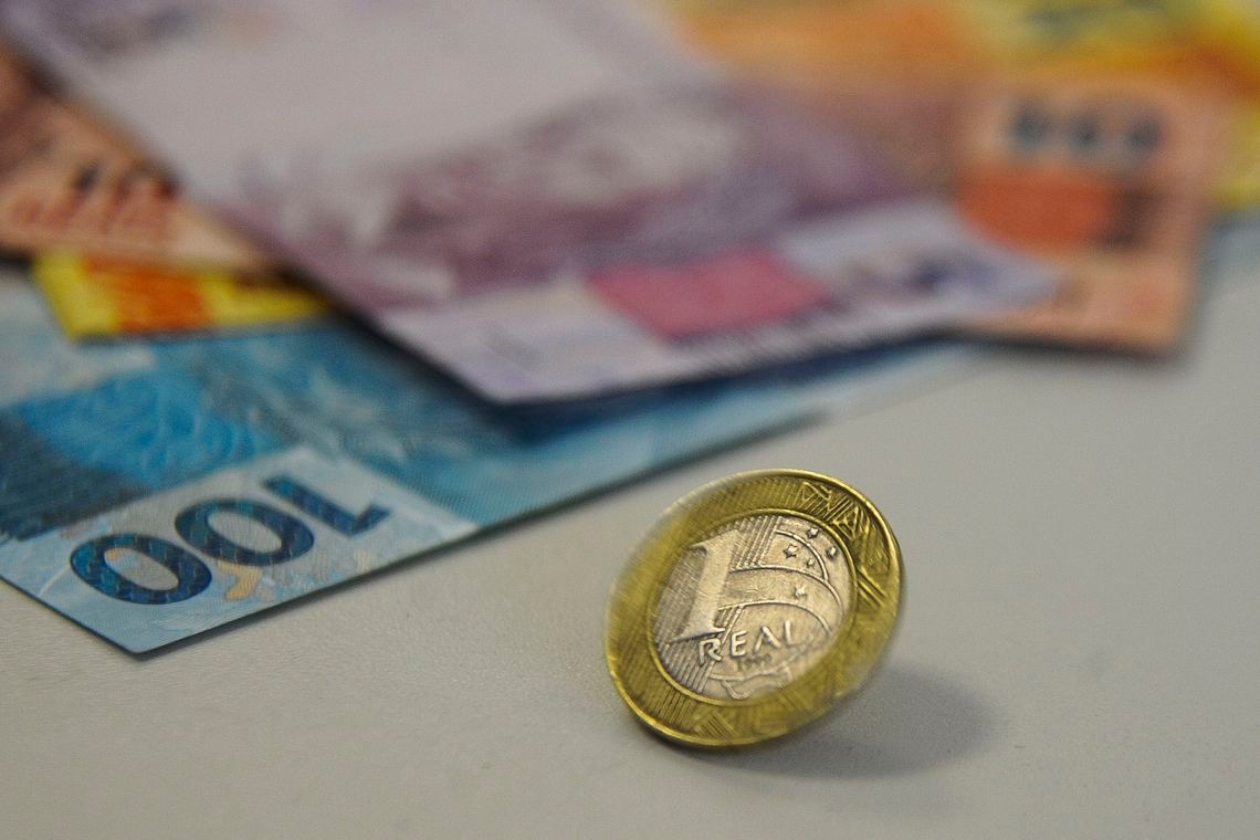 Novo reajuste do mínimo pode ter impacto de R$ 2,13 bi no Orçamento Marcello Casal Jr./Agência Brasil