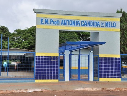 Escola Antonia Cândida. A. Frota