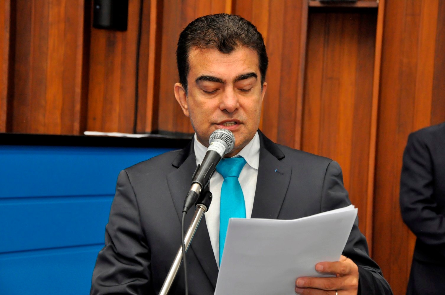 Deputado Marçal cobra solução para superlotamento na UPA de Dourados Foto: Luciana Nassar