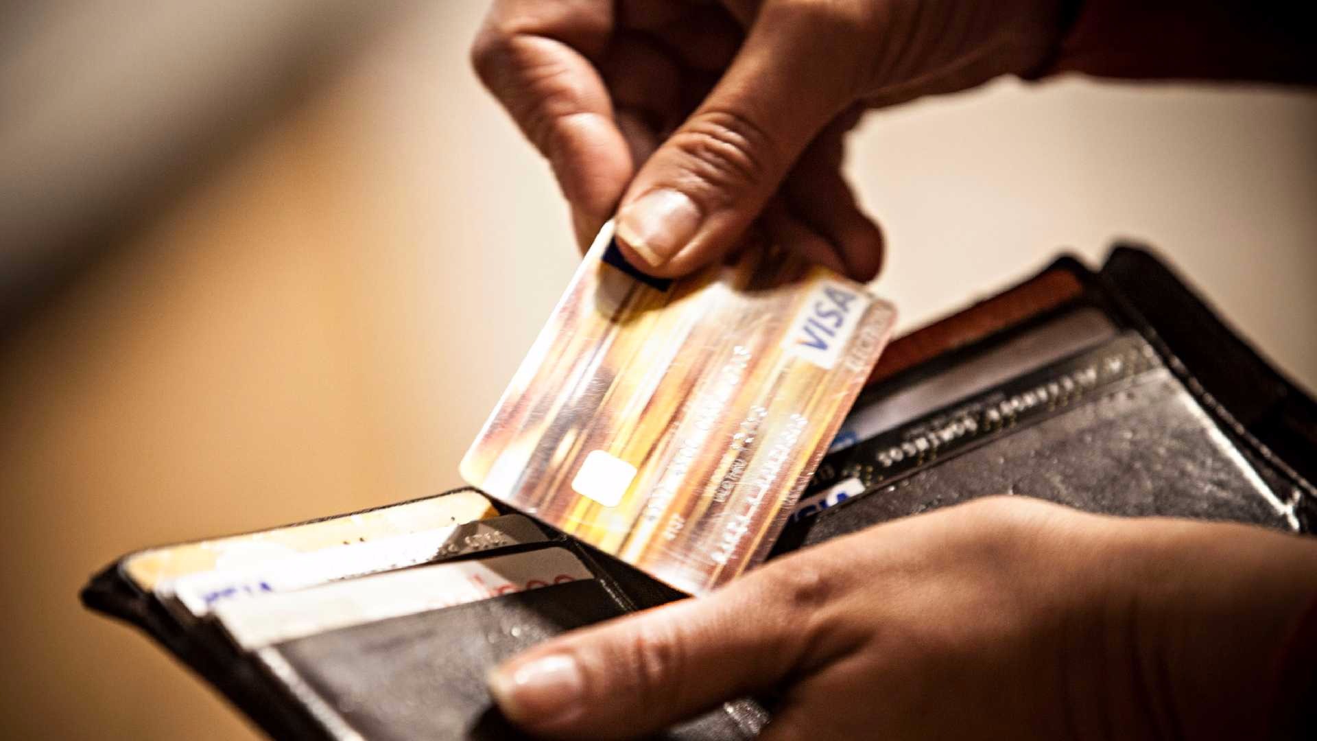 Economistas veem melhora no próximo ano, após recessão Economistas veem melhora no próximo ano, após recessão