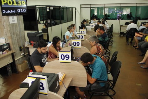 Central do Cidadão de Dourados suspende atendimento nesta sexta e na segunda Central do Cidadão atenderá em novo endereço a partir de terça-feira, 19 de maio. A. Frota