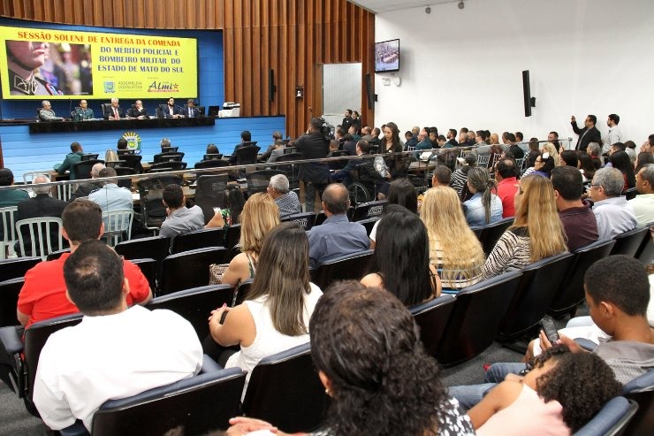 Militares de Mato Grosso do Sul ganham noite de homenagens na Assembleia Wagner Guimarães