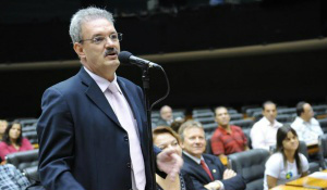Geraldo quer mais investimentos federais para o Estado em 2015 Deputado Geraldo Resende é um dos relatores setoriais no Orçamento da União/2015.