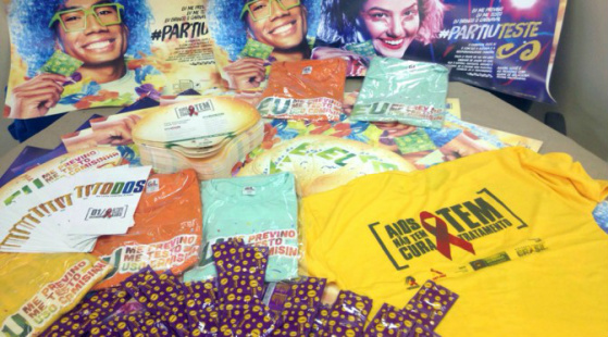 Programa estadual de DST/AIDS entrega kits informativos do carnaval para municípios Programa estadual de DST/AIDS entrega kits informativos do carnaval para municípios