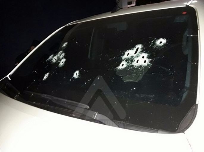 Parabrisa da Hilux em que estava a vítima.