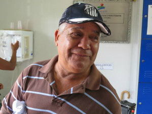 Doador há 25 anos, Edward se disse emocionado em ajudar a salvar vidas (Foto: Adriano Moretto)