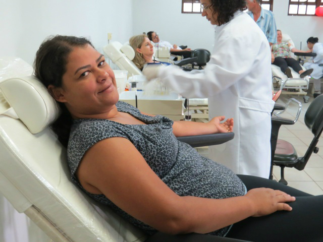 Doadores compareceram na manhã desta terça-feira ao hemocentro - Foto: Adriano Moretto