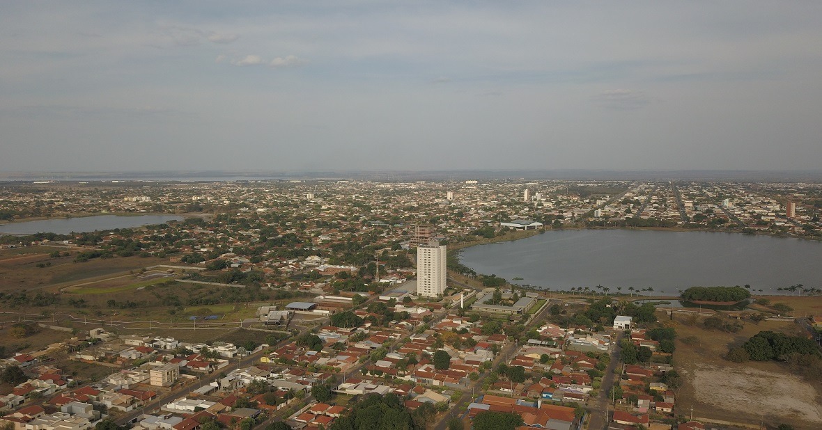 Governo de MS despacha em Três Lagoas e atende 14 prefeitos da região Governo de MS despacha em Três Lagoas e atende 14 prefeitos da região