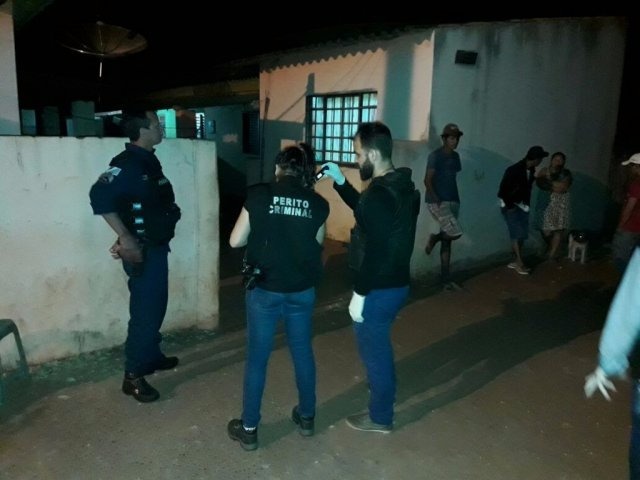 Dupla mata jovem com sete tiros no rosto Foto: Olimar Gamarra/ Rio Brilhante em Tempo Real