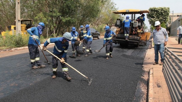 Com avanço do serviço na Pernambuco, 14 de Julho começa a receber recapeamento