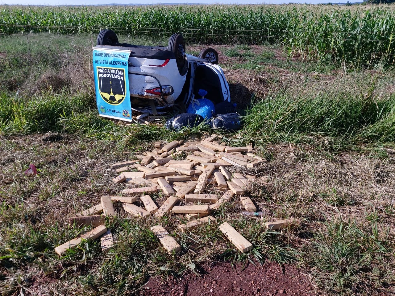 Em ocorrências simultâneas, PMR apreende mais de 860 quilos de drogas