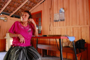 Projeto nomeia Delinha como embaixadora da cultura da Capital Prestes a completar 80 anos, a cantora Delinha, pode se tornar Embaixadora da Cultura de Campo Grande (Foto: Marcos Ermínio/Arquivo)