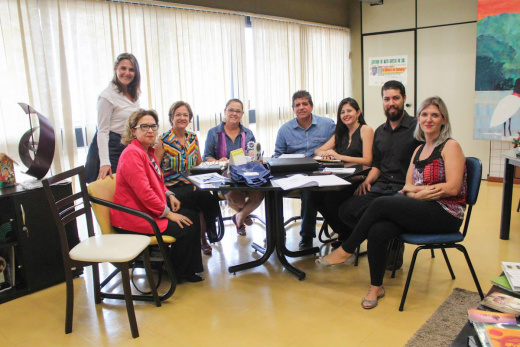 Curso gratuito em Arte e Educação recebe inscrições de educadores Curso gratuito em Arte e Educação recebe inscrições de educadores