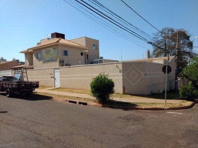 A casa, com lance mínimo de R$ 270 mil, tem 200 metros quadrados - Foto: Divulgação